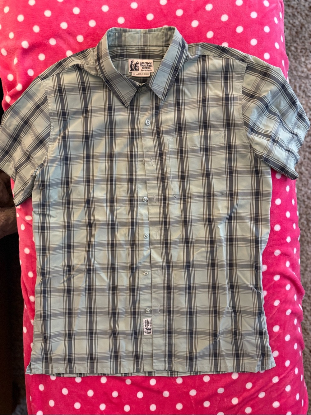 Marmot Mountain Works Men’s M Plaid Short Sleeve Hiking Outdoor Shirt